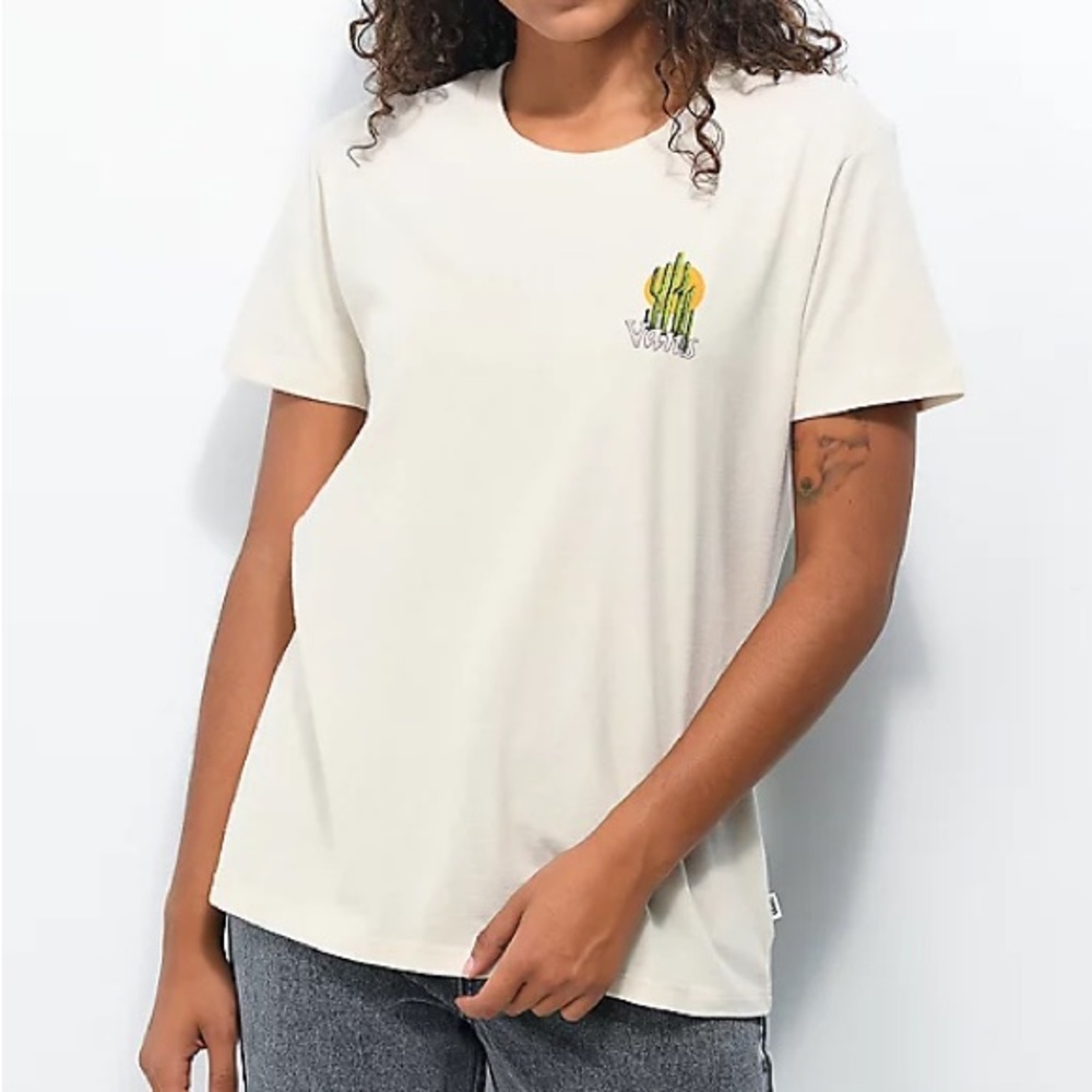 vans truckster “greetings from vans” cactus tee shirt in cream. size large